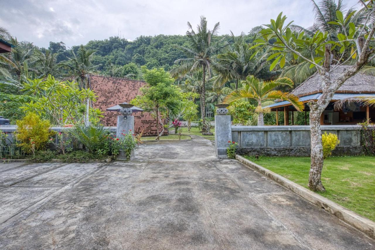 Hotel Puri Garden Penida Nusa Penida Exterior foto